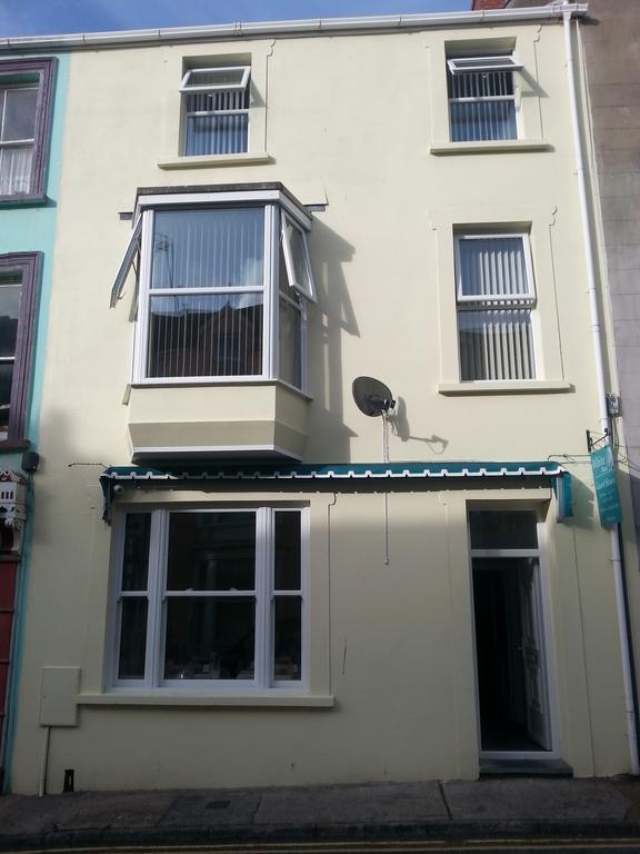 White Rose Guest House Тенби Екстериор снимка