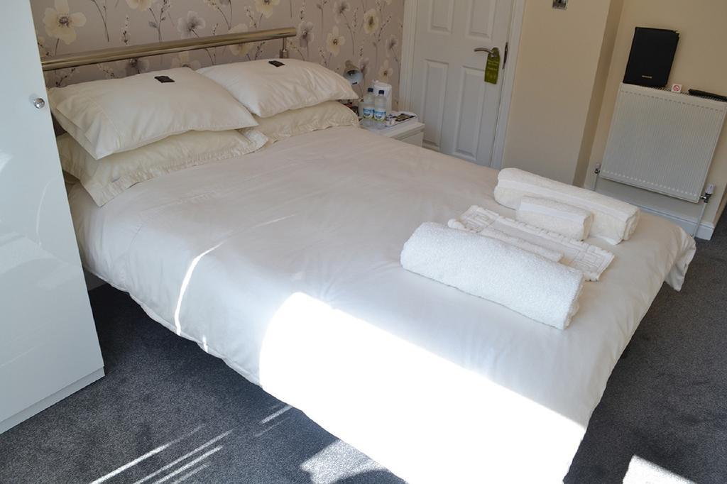 White Rose Guest House Тенби Стая снимка